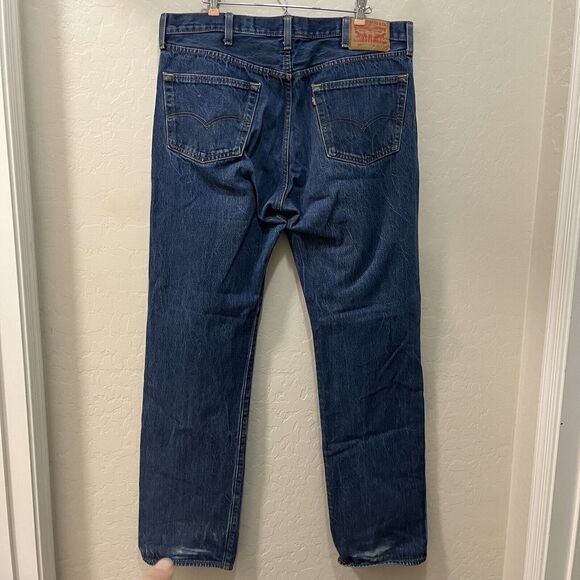Levi's 501 Button Fly Mens Jeans Size (fits W 40x45 L)  Med. Wash Tall Man Jeans - Picture 3 of 9